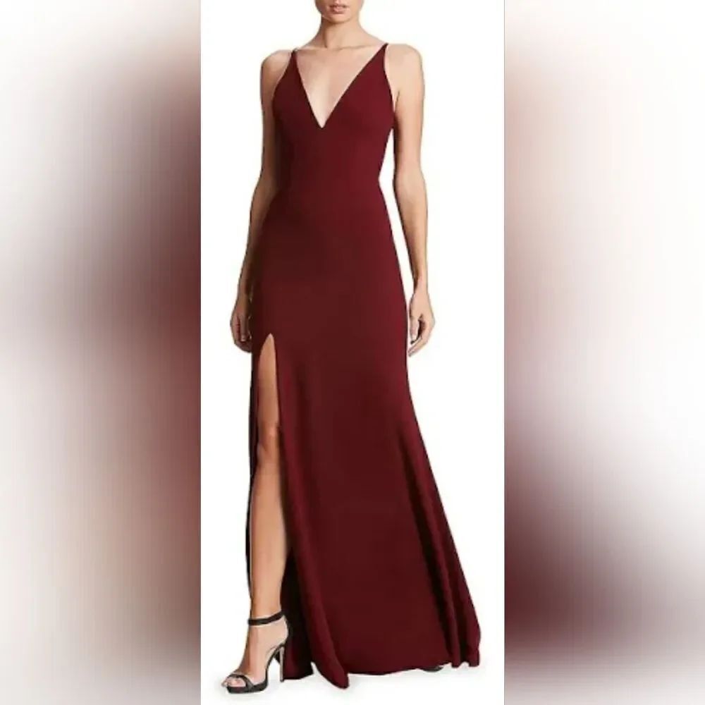 Dress The Population Iris Sleeveless Crepe Slit Gown NWOT size Large Burgundy